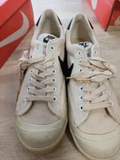 NIKE COURT MASTAR 【1982年】【地図箱】