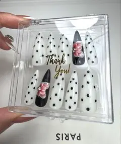 ネイルチップ 10個入り 水玉模様