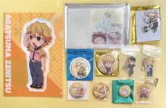 鬼滅の刃 我妻善逸 アクリルスタンド 缶バッジ 他 14点セット