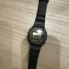 CASIO W-218H デジタル腕時計 カモフラージュ柄のサムネイル