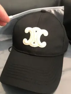 CELINE 刺繍ロゴ キャップ 黒