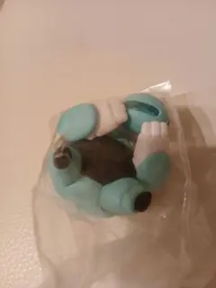 ベイマックス　かくれんぼフィギュア　ガチャ