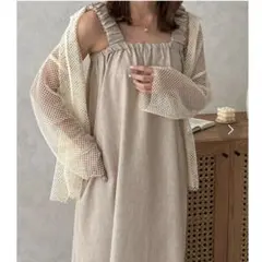 apresjourclair キャミソールワンピース　ベージュ