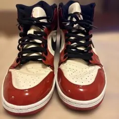NIKE AIR JORDAN 1 レトロ　シカゴブルズ　パテント 30cm