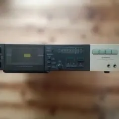 Item thumbnail for item 78832458-1b34-4854-b773-d08d39e0d172