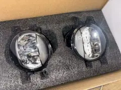 新車外 MZRA90W ノア 純正フォグランプ LED