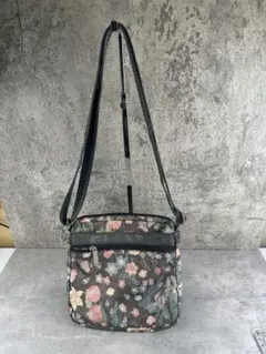 レスポートサック LeSportsac ショルダーバッグ　ボディーバッグ