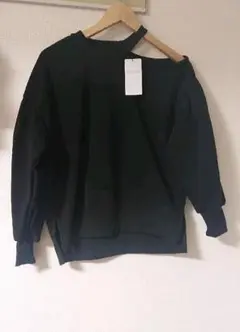 新品CECIL McBEEトップス　ドロップショルダー