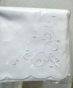 【未使用】花嫁ハンカチ ブライダル 白 刺繍 結婚式