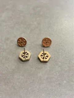 トリーバーチ 金色のピアスセット（円形・六角形）