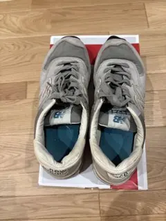 New Balance 574 グレー スニーカーのサムネイル