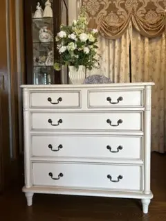 専用希少　ドレクセル チェスト　イタリア家具　イギリスローラアシュレイお好きな 稀少なLAURA ASHLEY(ローラアシュレイ)のDORSET(ドーセット)シリーズ 4