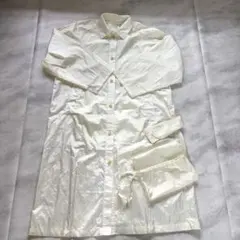 【美品】撥水ナイロン100% ステンカラー ロングレインコート(ベルトと袋付き)のサムネイル