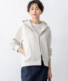 Item thumbnail for item e9a8ccfb-93f6-46e5-a7da-6d9b260d0c55