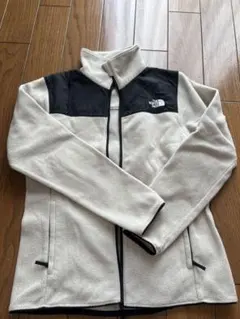 ノースフェイス　フリースジャケット