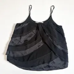 ザラZARA ティアードフリル ビーズ装飾 シフォンキャミソール 黒 ゴールドのサムネイル