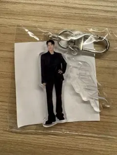 SEVENTEEN アクリルキーホルダー　ドギョム