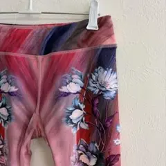 フローラル柄 ヨガパンツ レギンスのサムネイル