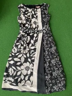 美品　TOCCA ノースリーブワンピース