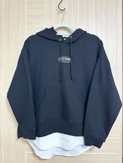 期間限定大幅お値下げ‼️超美品 ロデオクラウンズ RODEOCROWNS パーカー