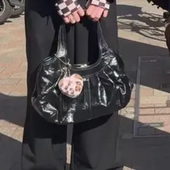 コーチ バッグチャーム ピクチャーフレーム 型押しシグネチャー アイボリー 新品 COACH（コーチ）の「【コーチ】ピクチャー フレーム バッグ