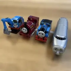 カプセルプラレール　トーマス