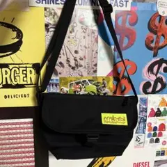 マンハッタンポーテージメッセンジャーバッグ 黒イエロータグxsイエローラベル