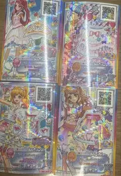 アイカツカード 4枚セット ホログラム キュート＆ポップ