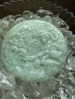 本翡翠ペンダント お花 ミャンマー産 両面模様 無含浸 無着色 可愛い 