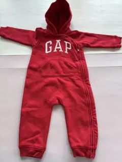 GAP フード付き赤ロンパース