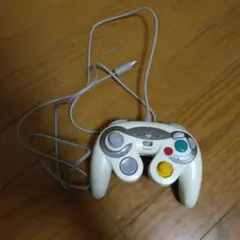 アイボリー 有線 ゲームキューブ コントローラー