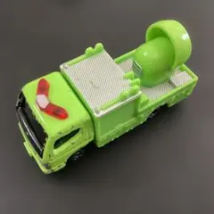 トミカ　三菱 キャンター　大型ブロアー車　消防車　非売品　グリーンのサムネイル
