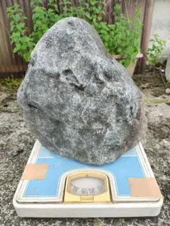 新潟県三大奇石 八海石 23kgのサムネイル