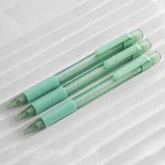 Item thumbnail for item c0b06db7-1e7b-4447-bcf2-8e7aafa02267