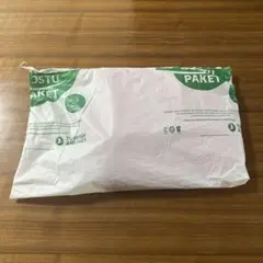 Turkish Airlines 膝掛け（赤）