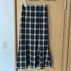 ⭐️LOWRYS FAR チェック柄 マーメイドロングスカート⭐️