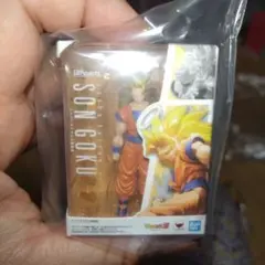 カプセルトイ　ドラゴンボール　パッケージフィギュアのサムネイル