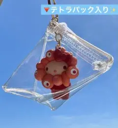 ★テトラカバー入り★なりきりミャクミャク　サンリオコラボ　推しカラーハローキティ