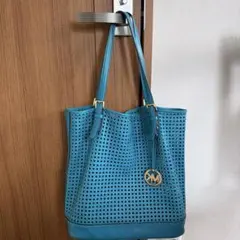 MICHAEL KORS パンチング トートバッグ ブルーのサムネイル