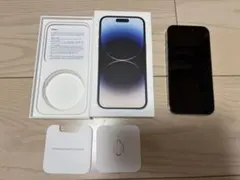 Item thumbnail for item fc35de37-9c36-46f3-b5f1-c1db222ddc8b