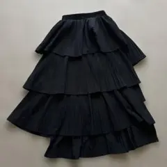 フリルプリーツロングスカート　黒プリーツロングスカート　フリーサイズ