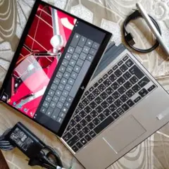 HP x2G8 11世代 i5 1135G7 256G 3000x2000 - メルカリ