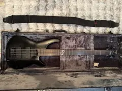 Item thumbnail for item 3b82c843-648f-42d1-87d9-d252966118fa