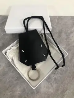 エルメス　クロシェット　ネックレス　ホワイト　◽︎E刻印　2001年　マルジェラ期 HERMES 極美品 エルメス by Martin Margiela マルジェラ期