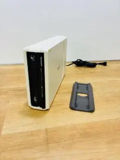 GIGA DRIVE 7インチポータブルDVDプレーヤー VS-GDV070 - メルカリ