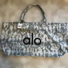 alo ヨガ　トードバック　新品