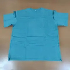 ターコイズブルー Mサイズ ポケット付き Tシャツ
