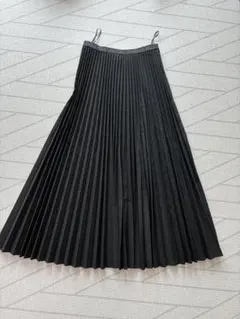 プリーツロングスカート　ダークグレー　S