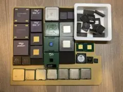 【都市鉱山】携帯電話画面　フレキ　金抽出　精錬　約10キロ 都市鉱山】携帯電話液晶・フレキ 金抽出・精錬用 箱込17キロ - メルカリ