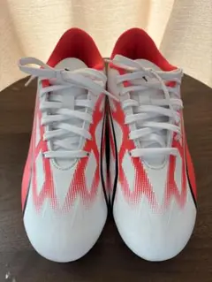 プーマ　PUMA サッカーシューズ・スパイク ホワイト/レッド